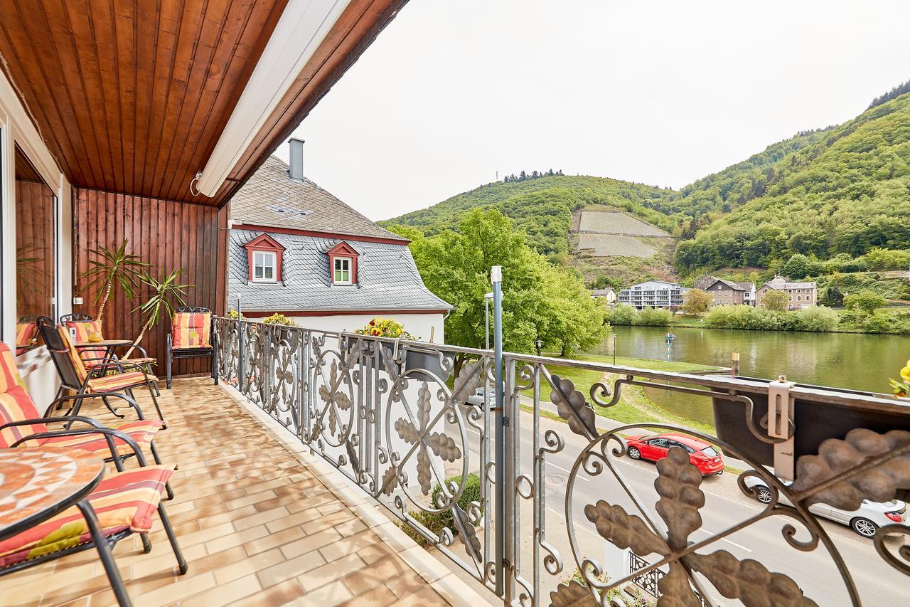 Ferienwohnung "Edeltrud Deluxe Moselblick" Бернкастель-Кюс Экстерьер фото